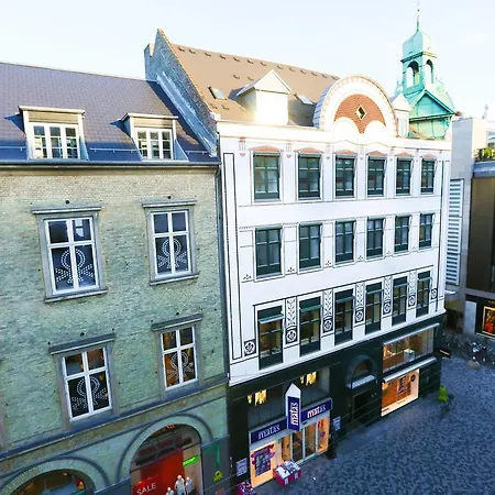 公寓 Bright, High-end 3 Bedroom Apt - Prime Location *